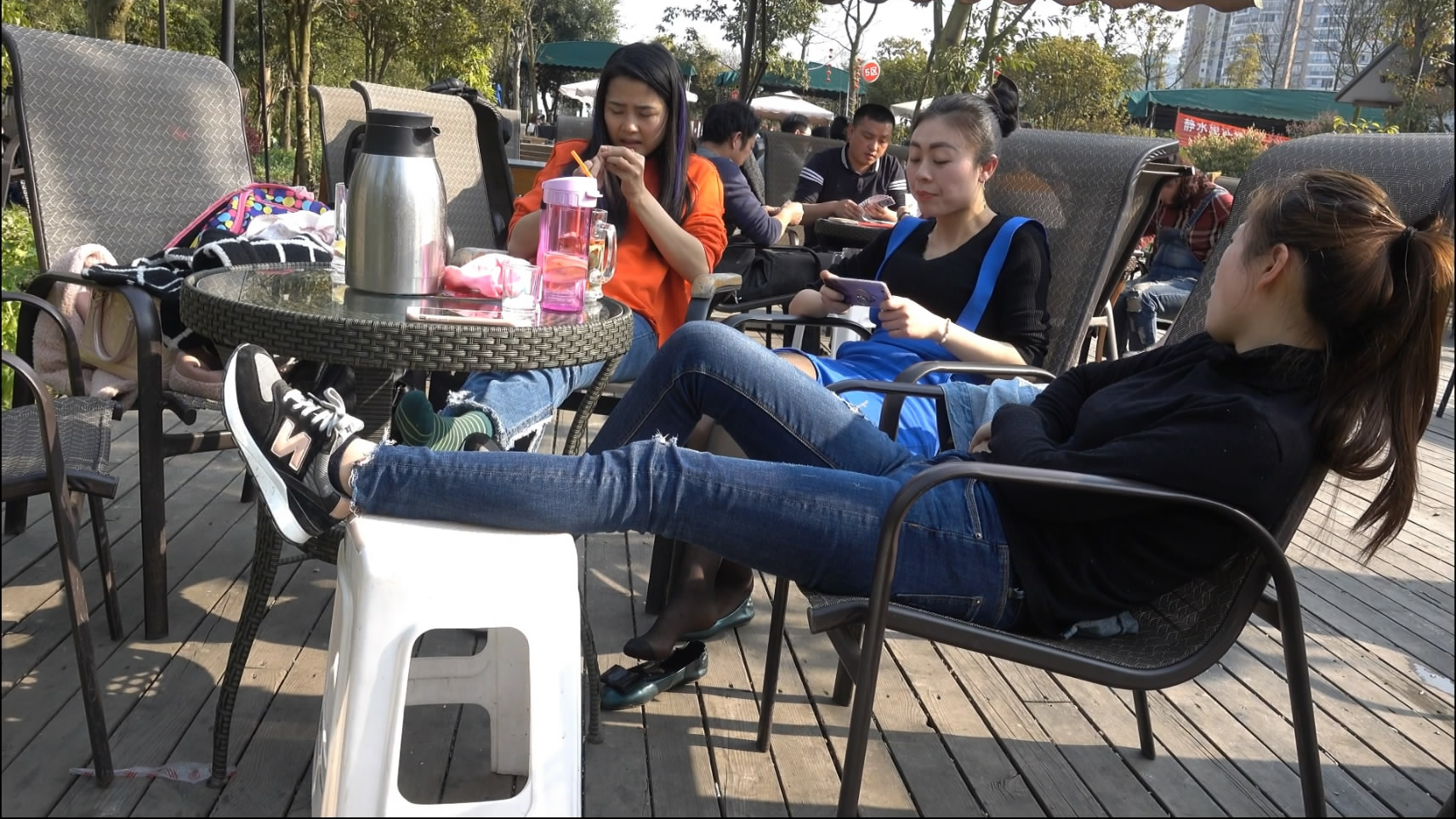 streetsnapnylon[00 00 36][20181205 213410 2]